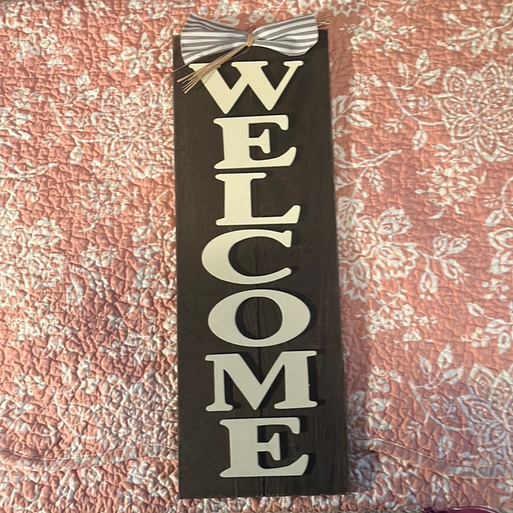 Wooden Welcome Sign